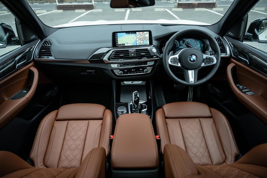Торпедо BMW X3 M40d (G01) 2019 года  (JP) (фото 23 из 28)
